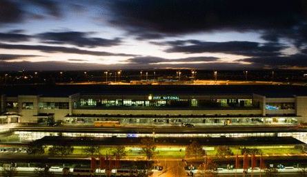 melbourne airport at night